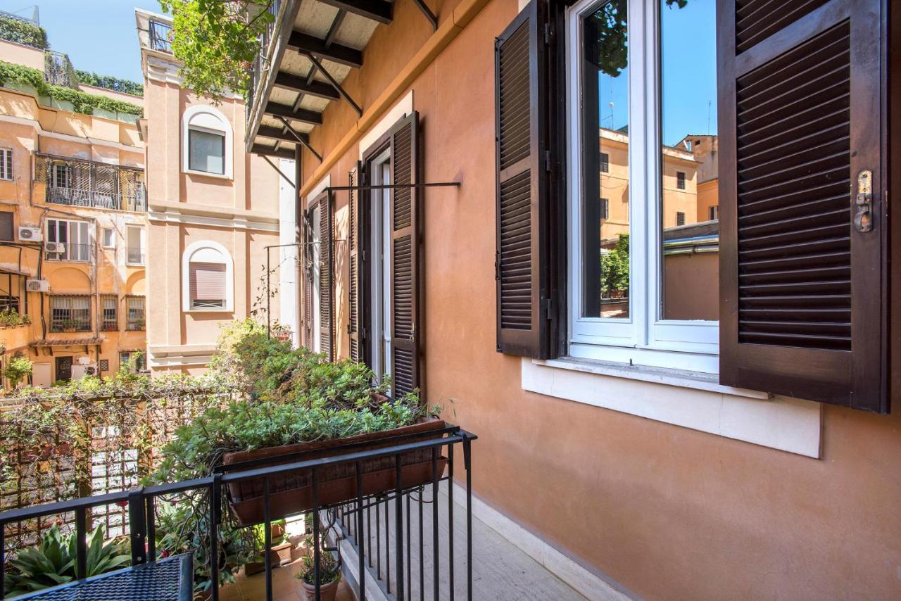 Casa Ameliotta Design Apartment Rome Exterior photo